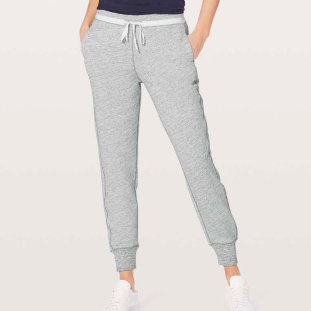 Lululemon Cool & Collected Terry Cotton Jogger Pants - Women's Size 4 - Gray